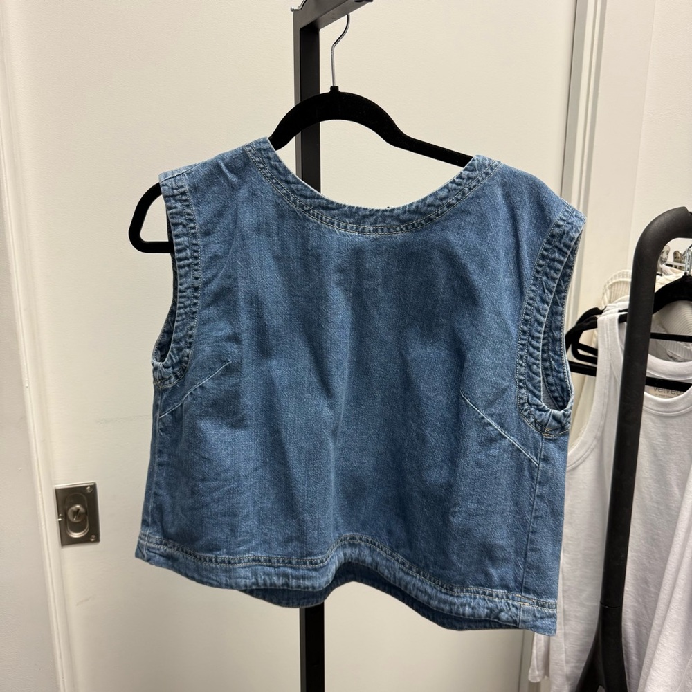 Velvet by Graham & Spencer Loren Blue Denim Top Indigo